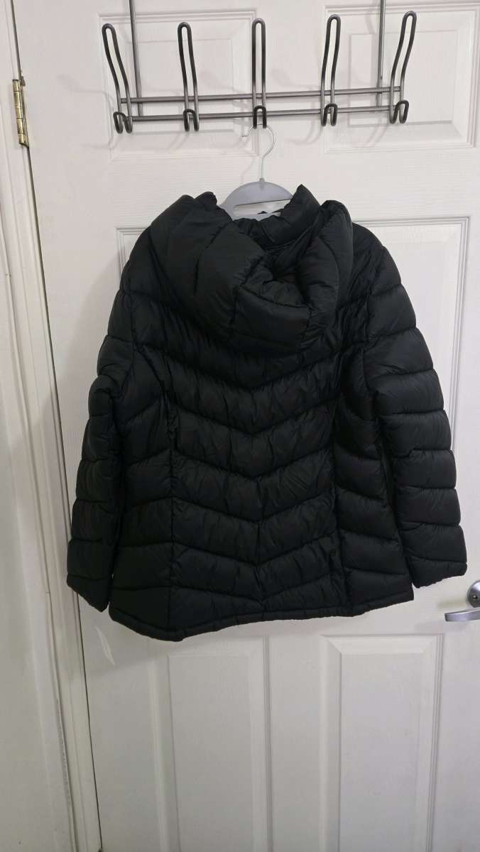 Charter Club Womens hooded puffer coat