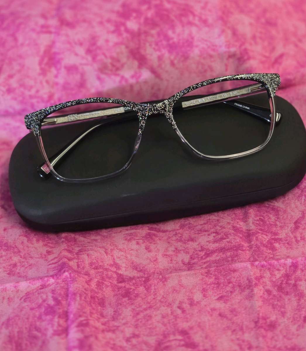 Bling Eyeglass Frames by Gwen Stefani