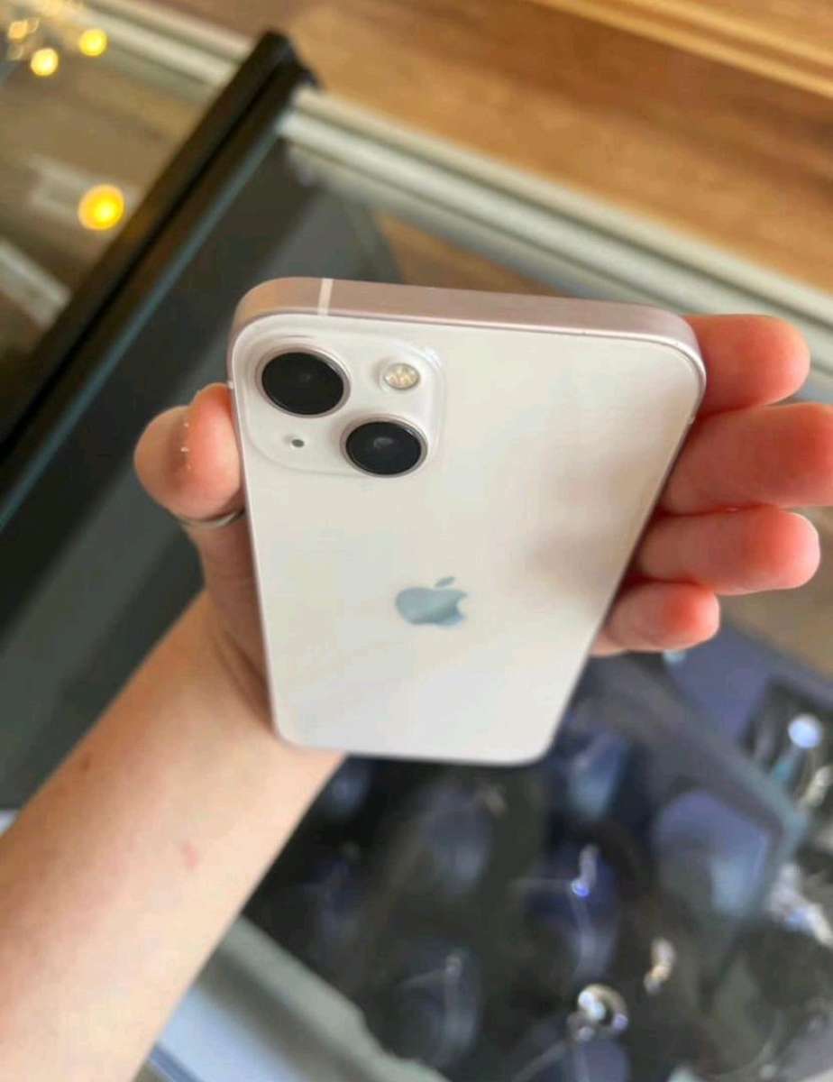 IPhone 13 unlocked