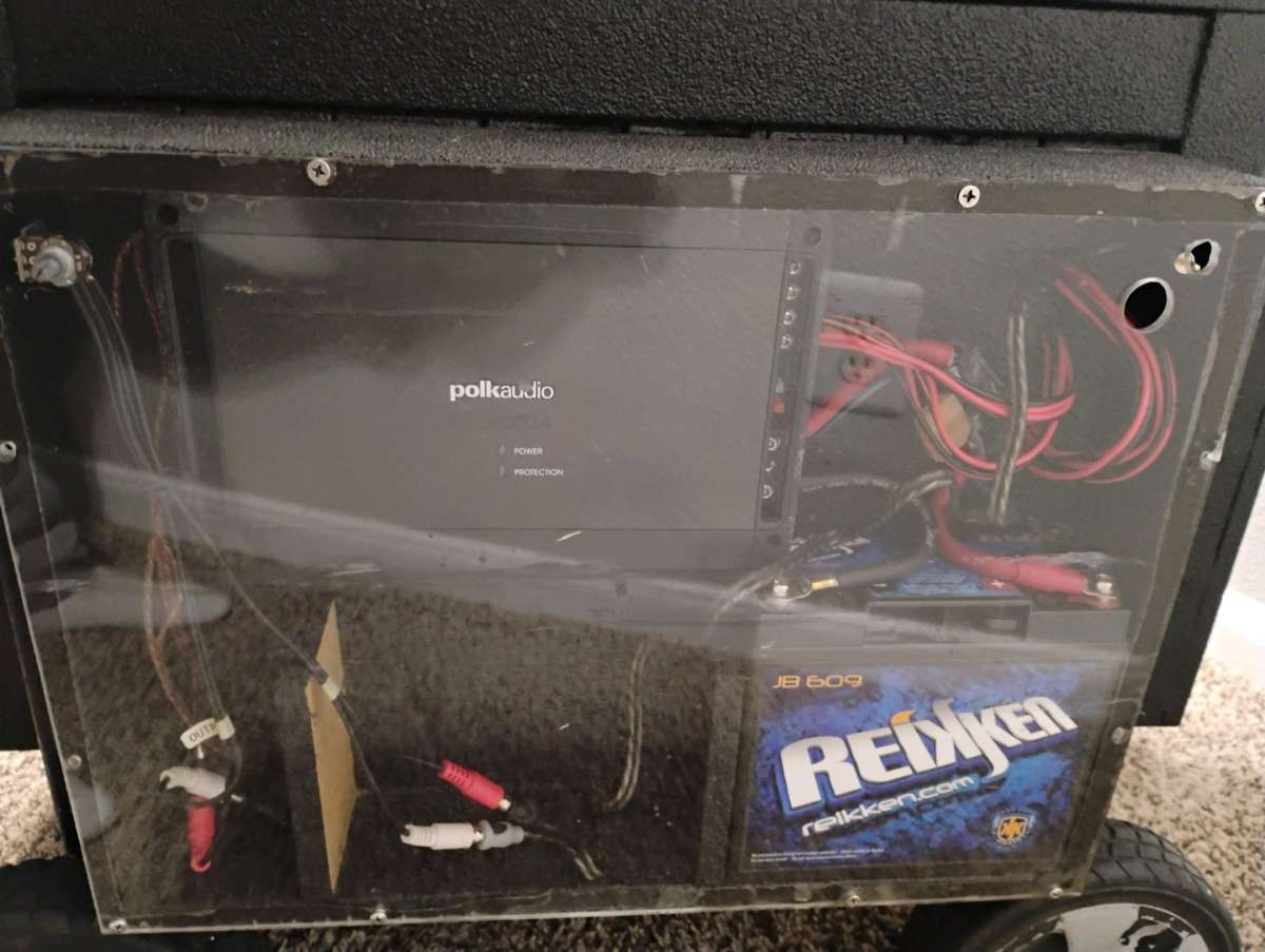 cooler with speakers