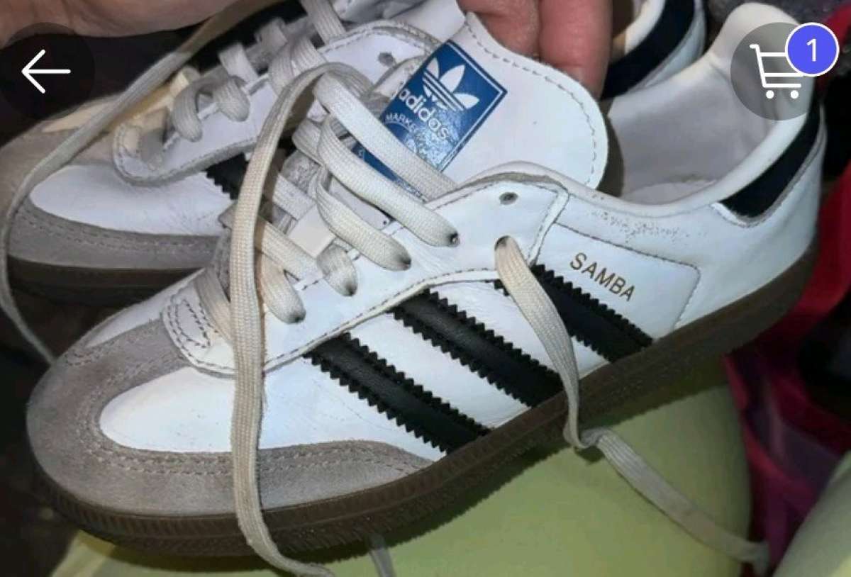 Adidas Sumbus Unisex Size 12 Half Gently Worn