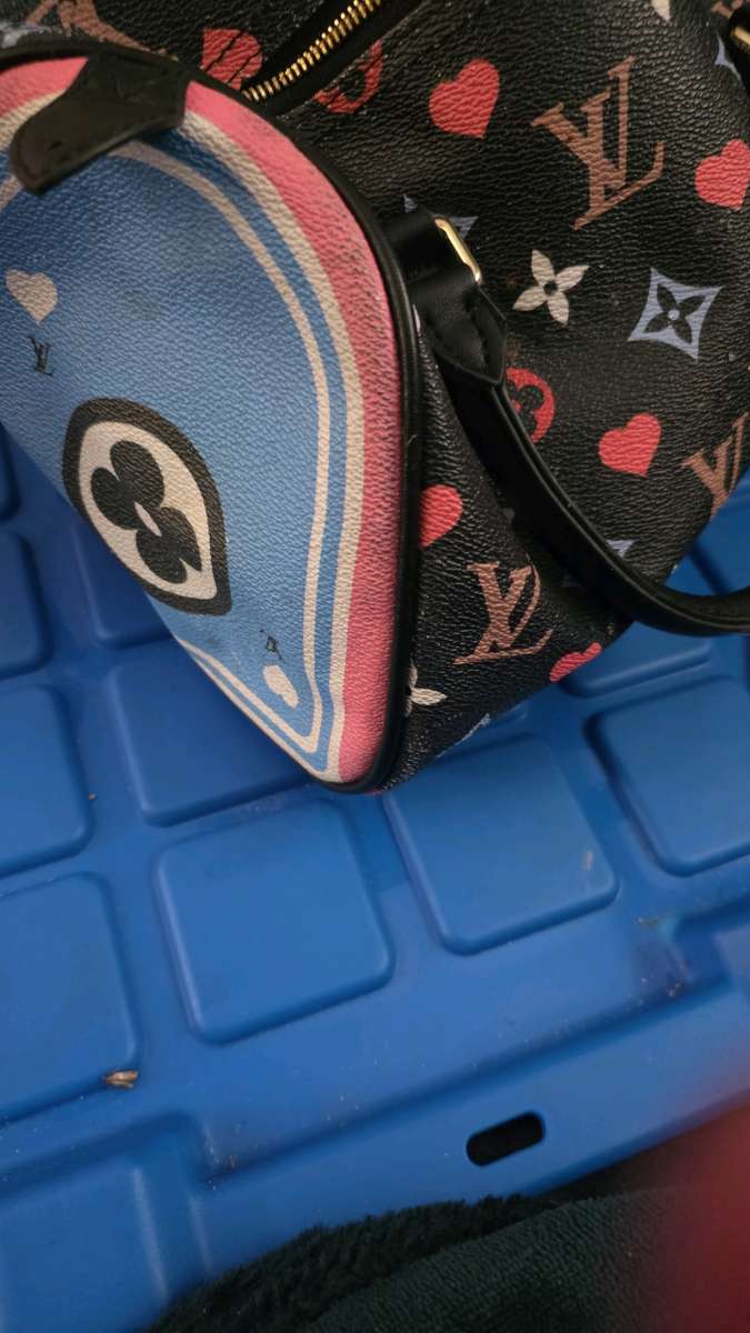 Louis Vuitton Game On Speedy Bandouliere 25