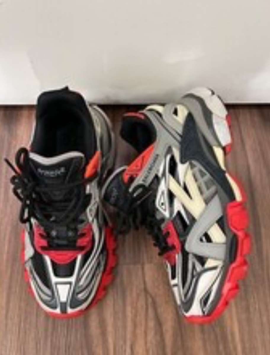 balenciaga track runner