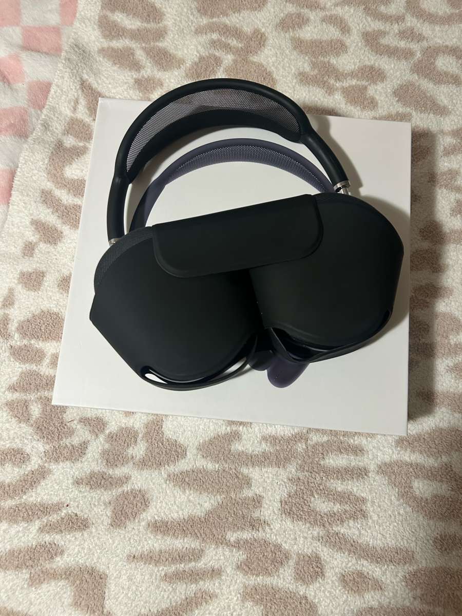 AirPods Max