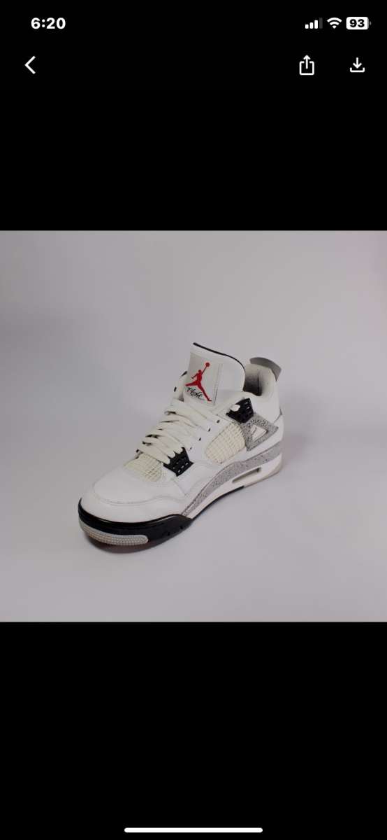 JORDAN 4 white cement