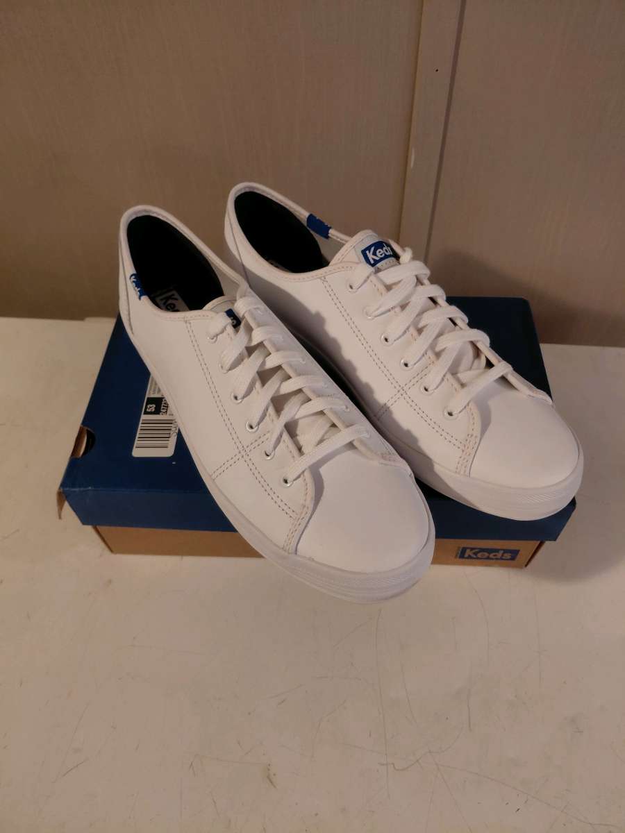 keds Kickstart canvas shoes