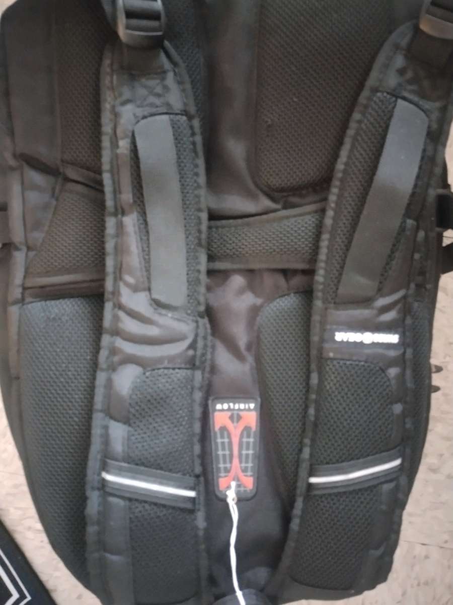 Swiss Gear Black Backpack School Travel Heavy Duty Padded La