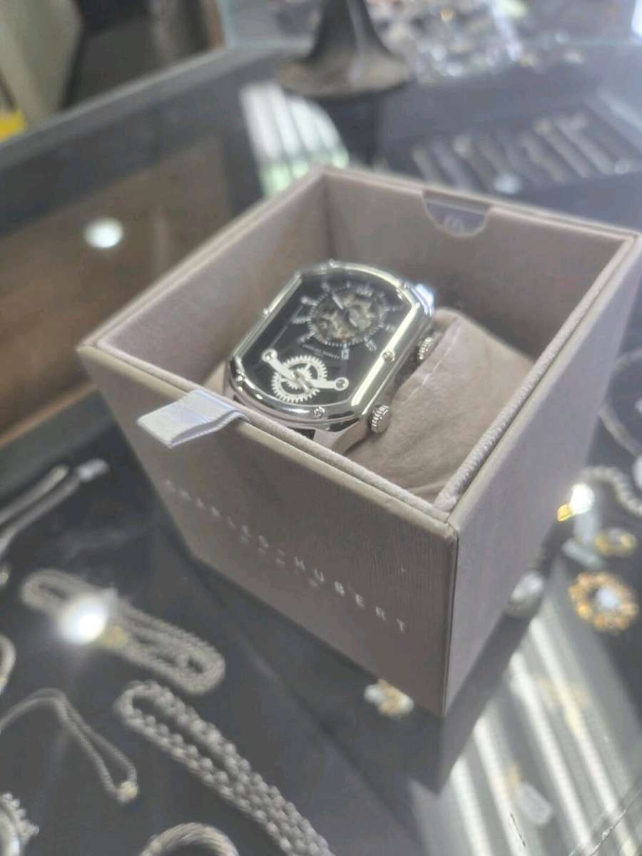 USED LIKE NEW MENS CHARLES HUBERT PARIS MENS  WATCH
