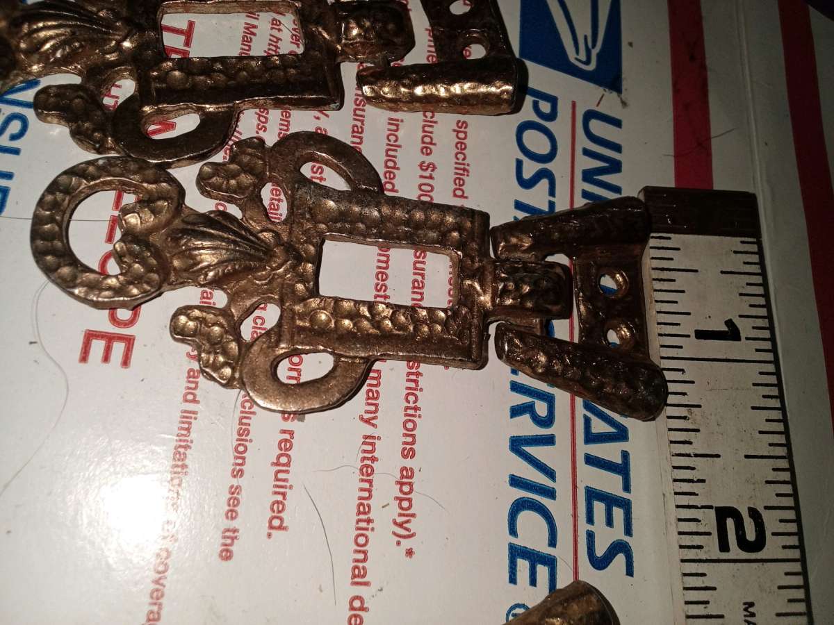 7 vintage drawer pulls