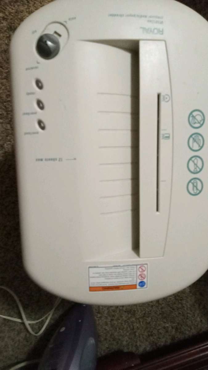 Crosscut paper shredder