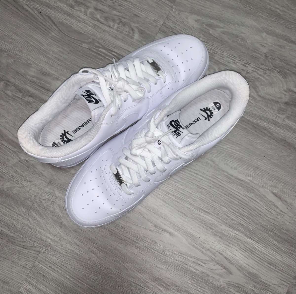 Nike Dunk plane white