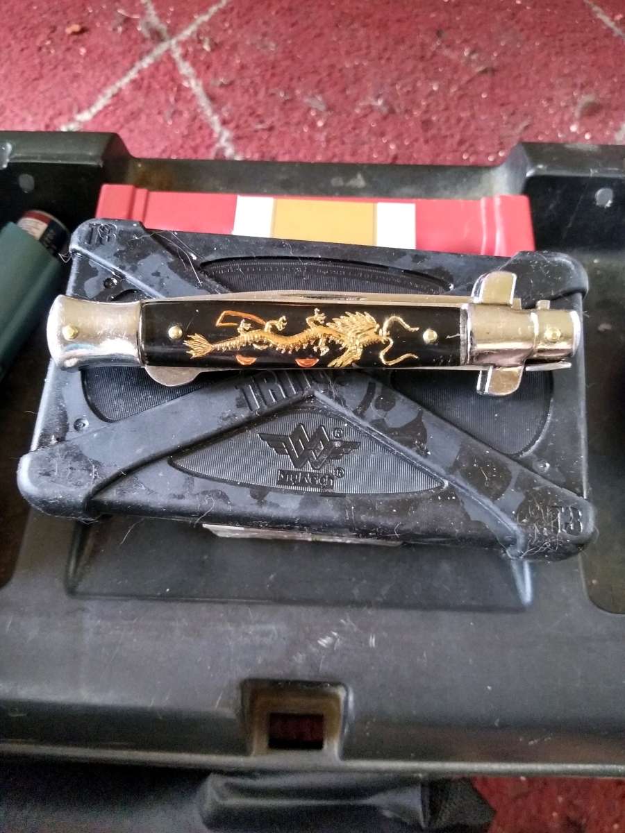 8 inche switch Blade