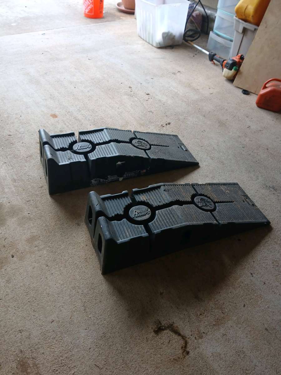 rhino car ramps