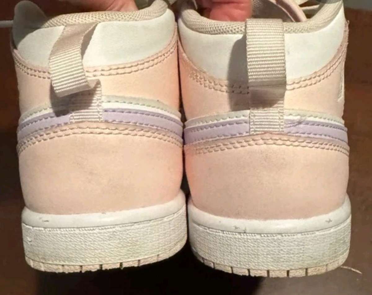 Violet Frost white pink Nike Air Jordans Big Youth Size 3