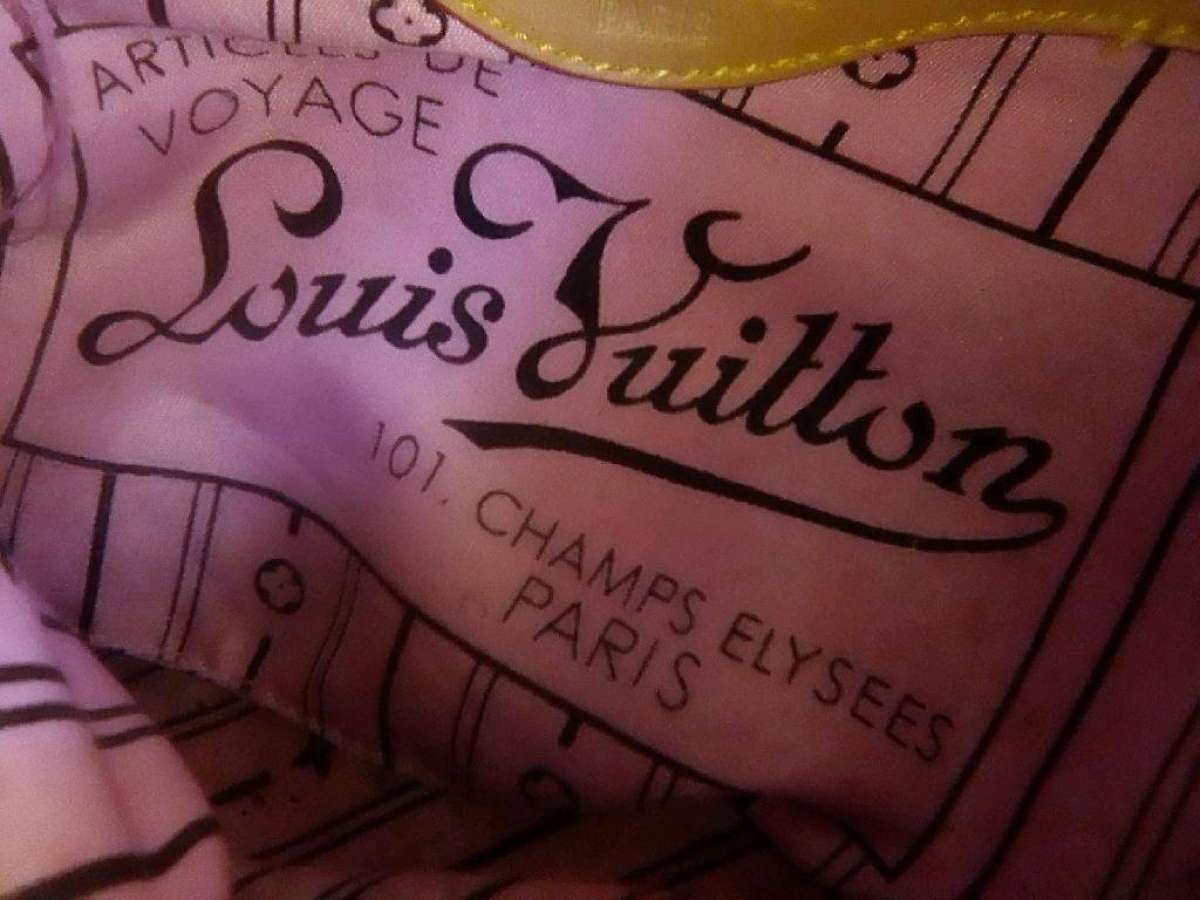 louie Vuitton limited edition bag