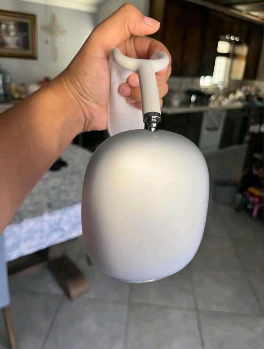 Apple airpod max