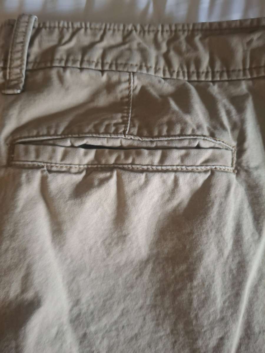 Old Navy Cargo pants 36x30