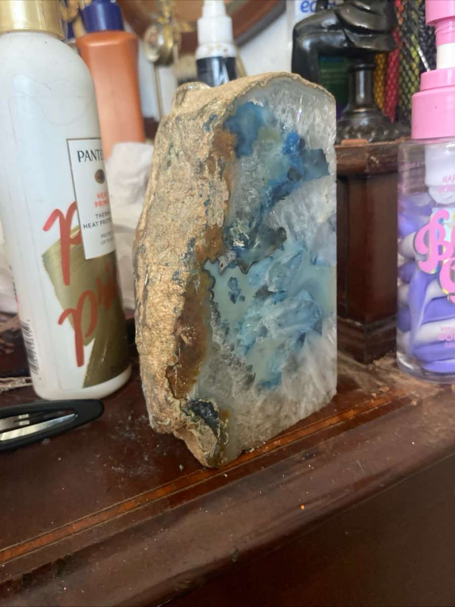 blue agate stone crystal