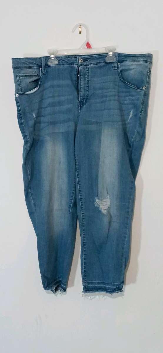 Womens Plus Size Stretch Jeans 22
