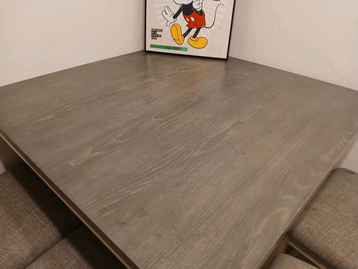 kitchen table 4 chairs