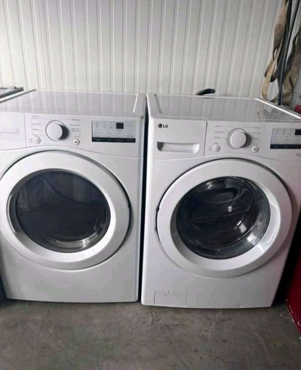 washer and dryer