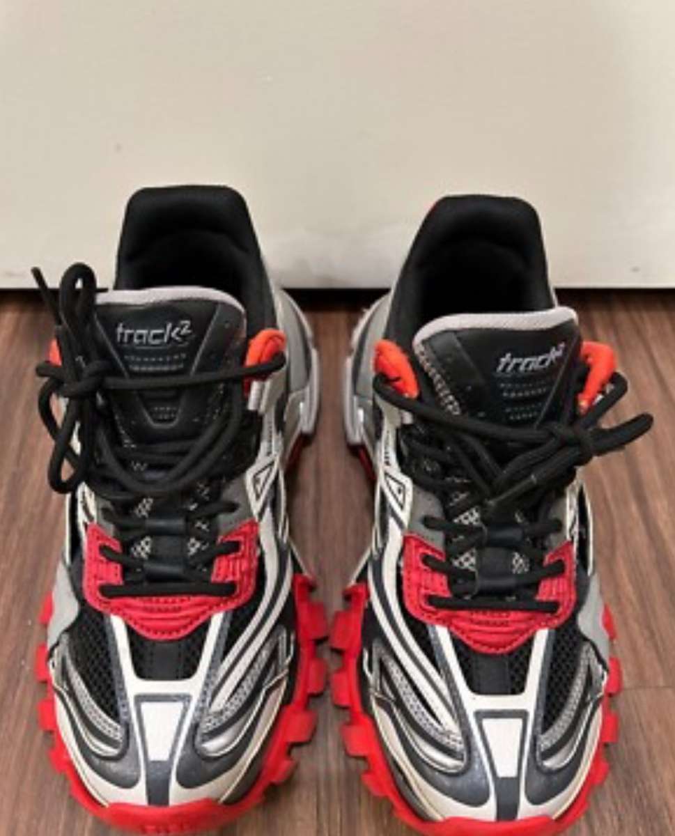 balenciaga track runner