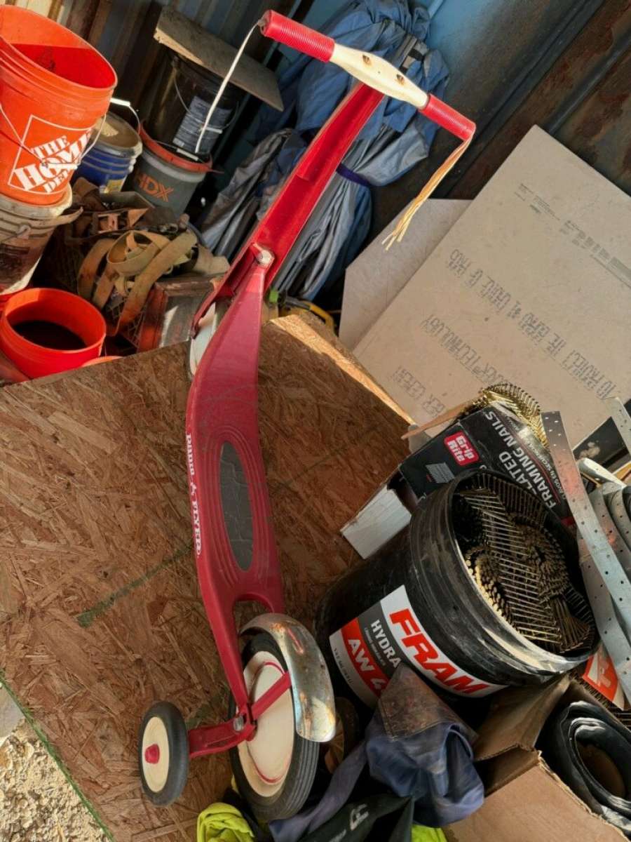 radio flyer metal push scooter