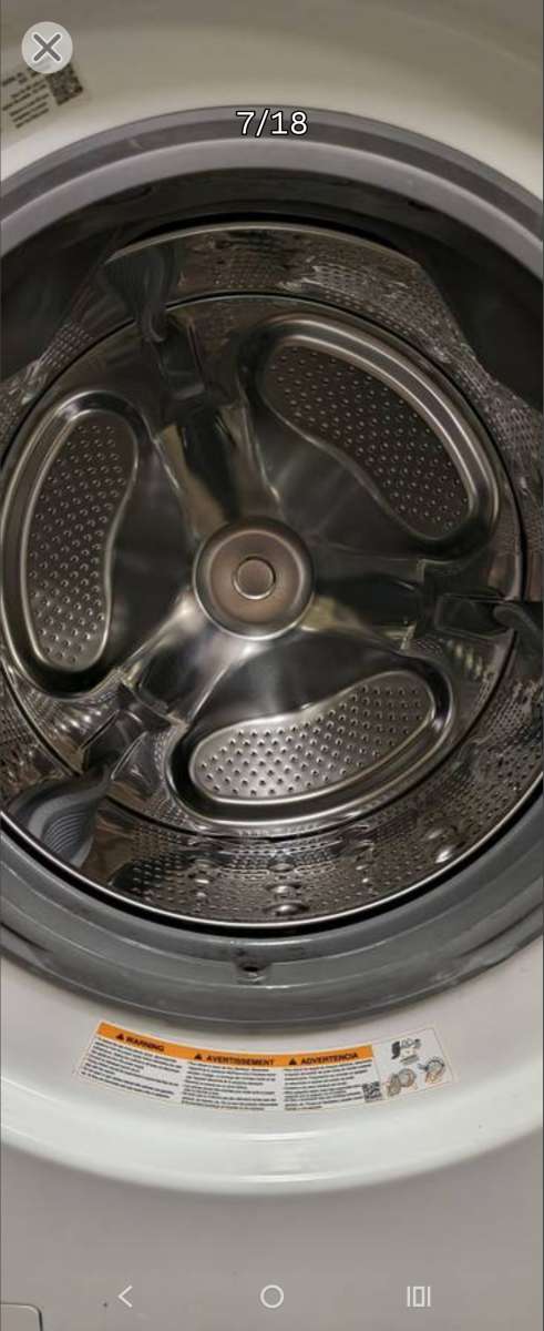 LG Elite White FrontLoad Washer  Gas Dryer Set  Stackable