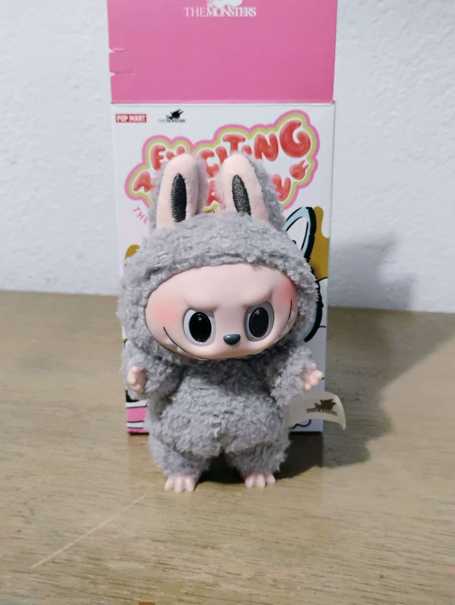 Labubus gen 1 and gen 2