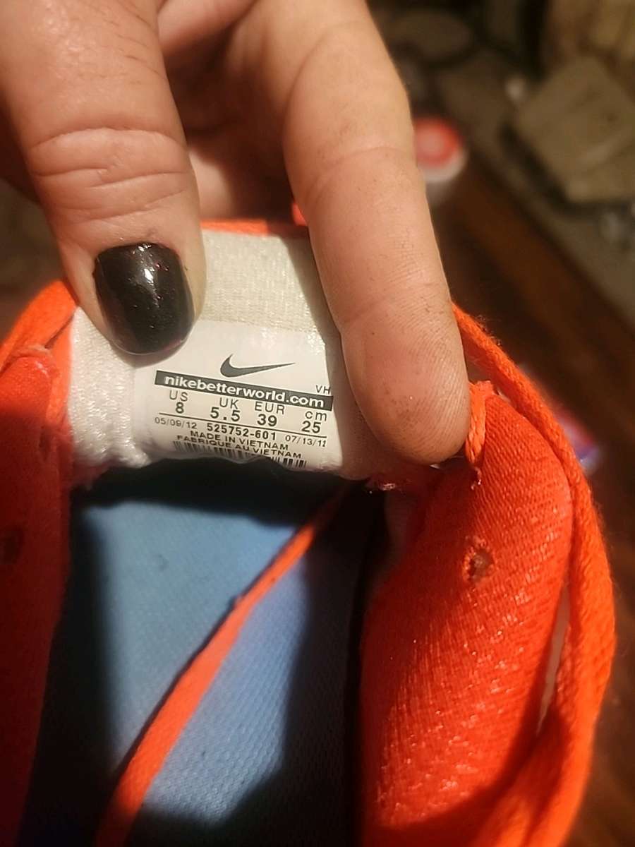 womens nike shoes