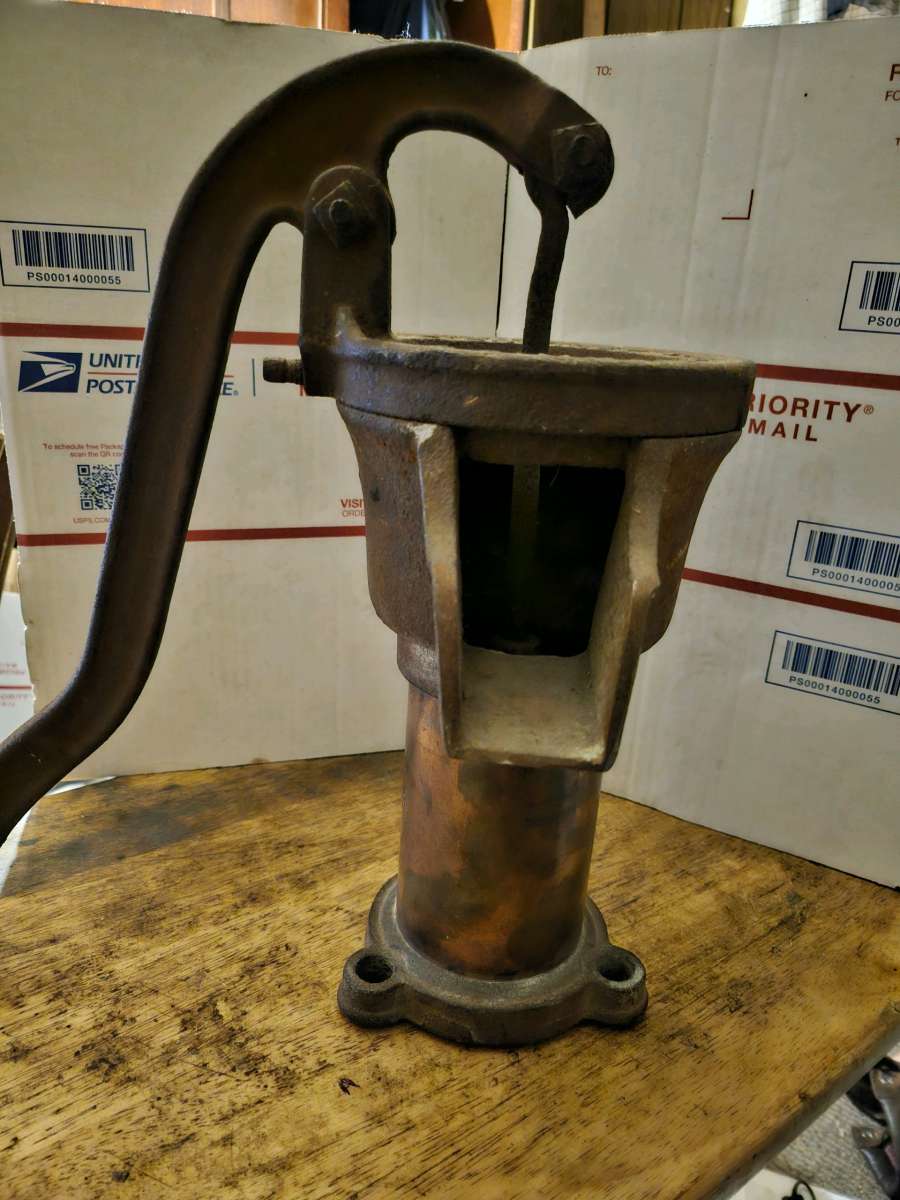 F e myers hand pump