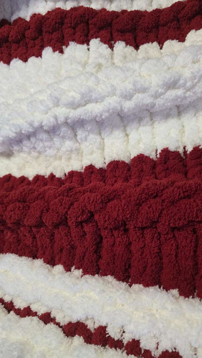 Viral chunky knit baby  blanket