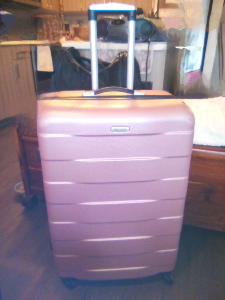 Samsonite OMNI hardside luggage