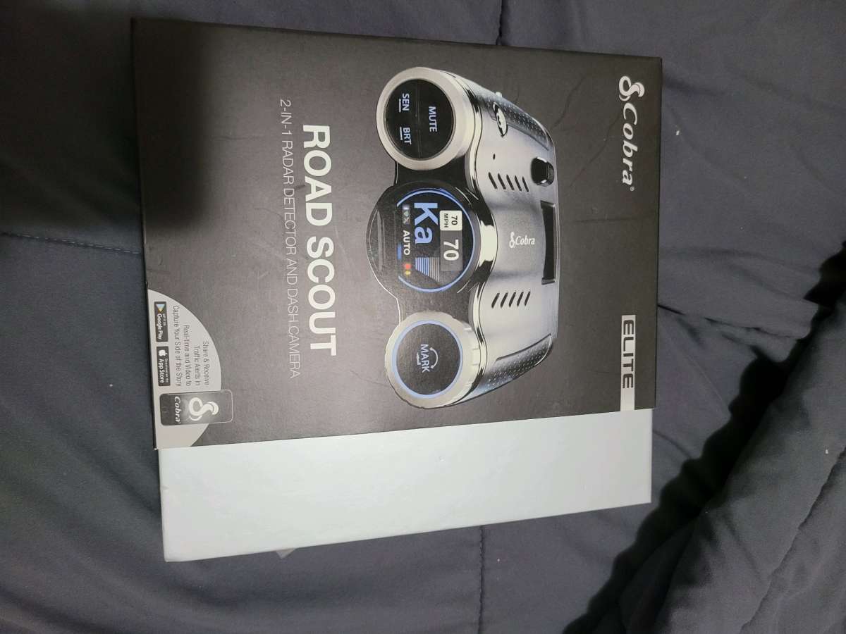 cobra  road scout radar detector and dash camera