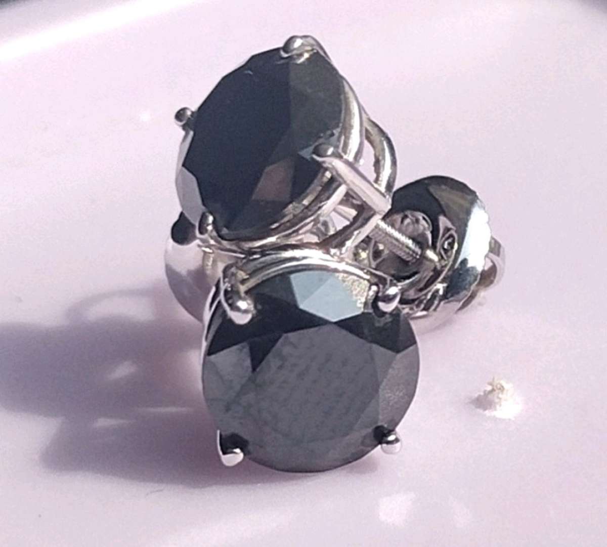 3carat Certified Natural Black Diamond Stud 14k White Gold