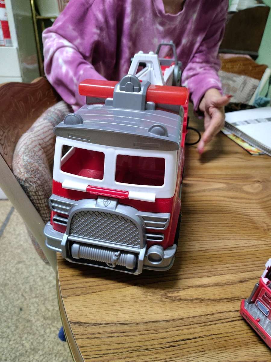 set of 3 fire engines 3 separate fire trucks movable parts n