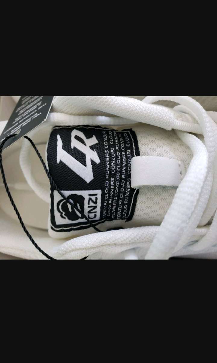 Conzuri  mens 12
