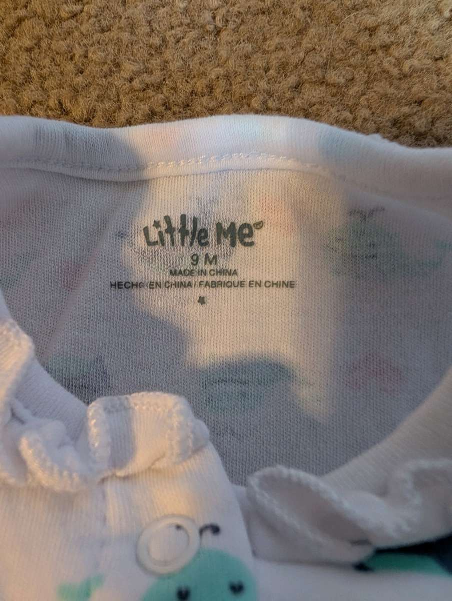 Baby romper with a whale pattern