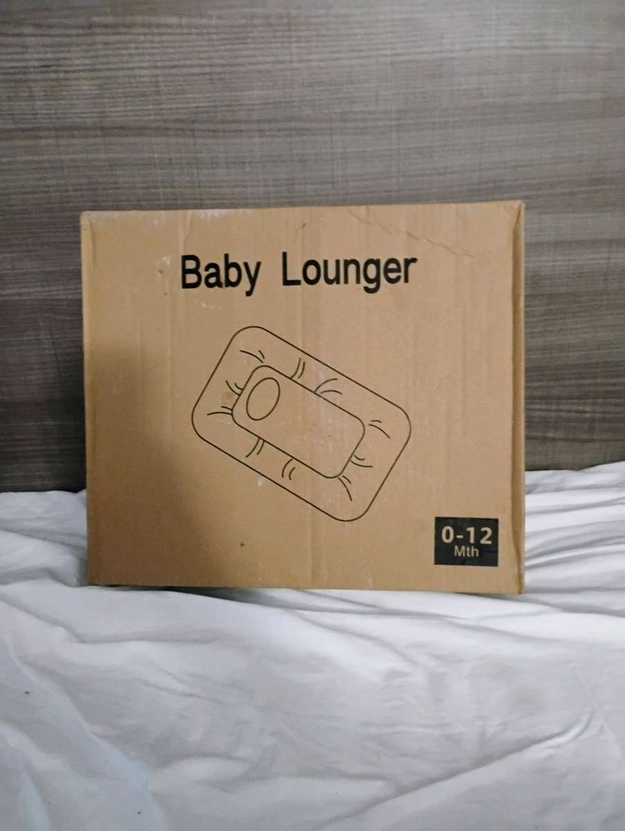 Baby lounger