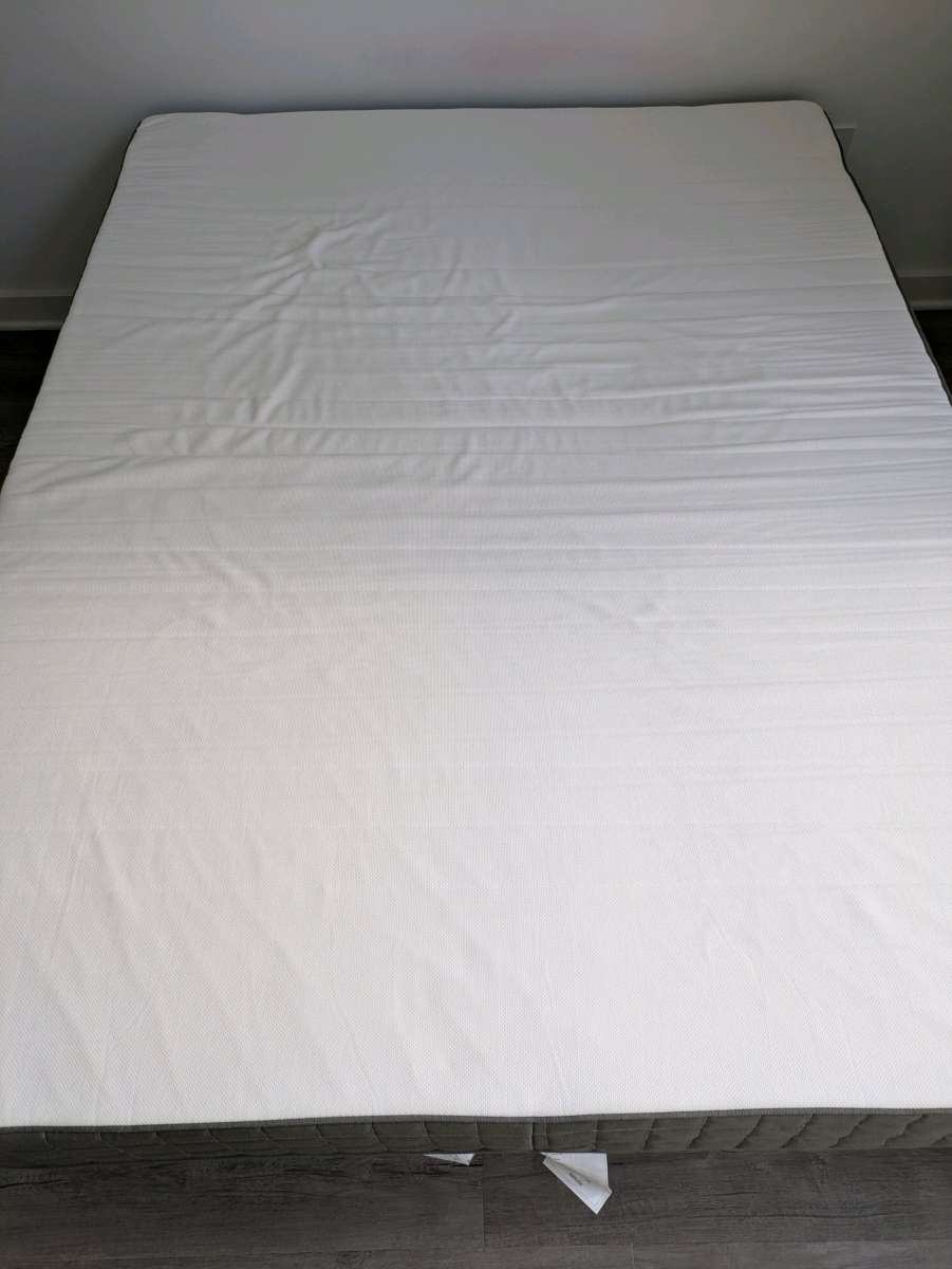 IKEA queen size ESPEVAR mattress base and MORGEDAL mattress