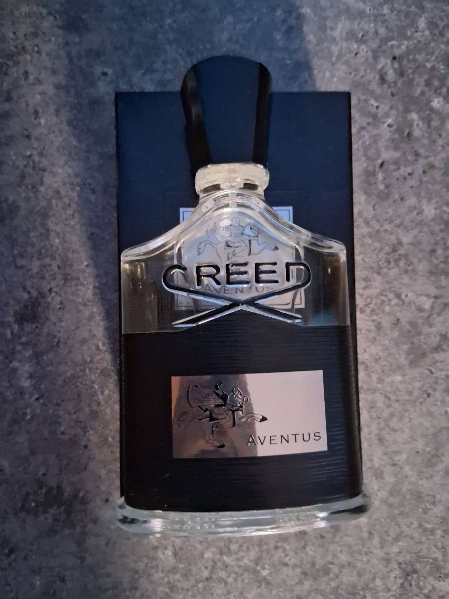 Creed Aventus 33oz Black bottle
