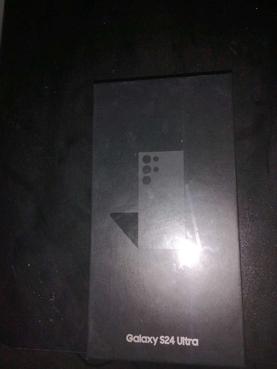 Unlocked Samsung Ultra S24 1TB