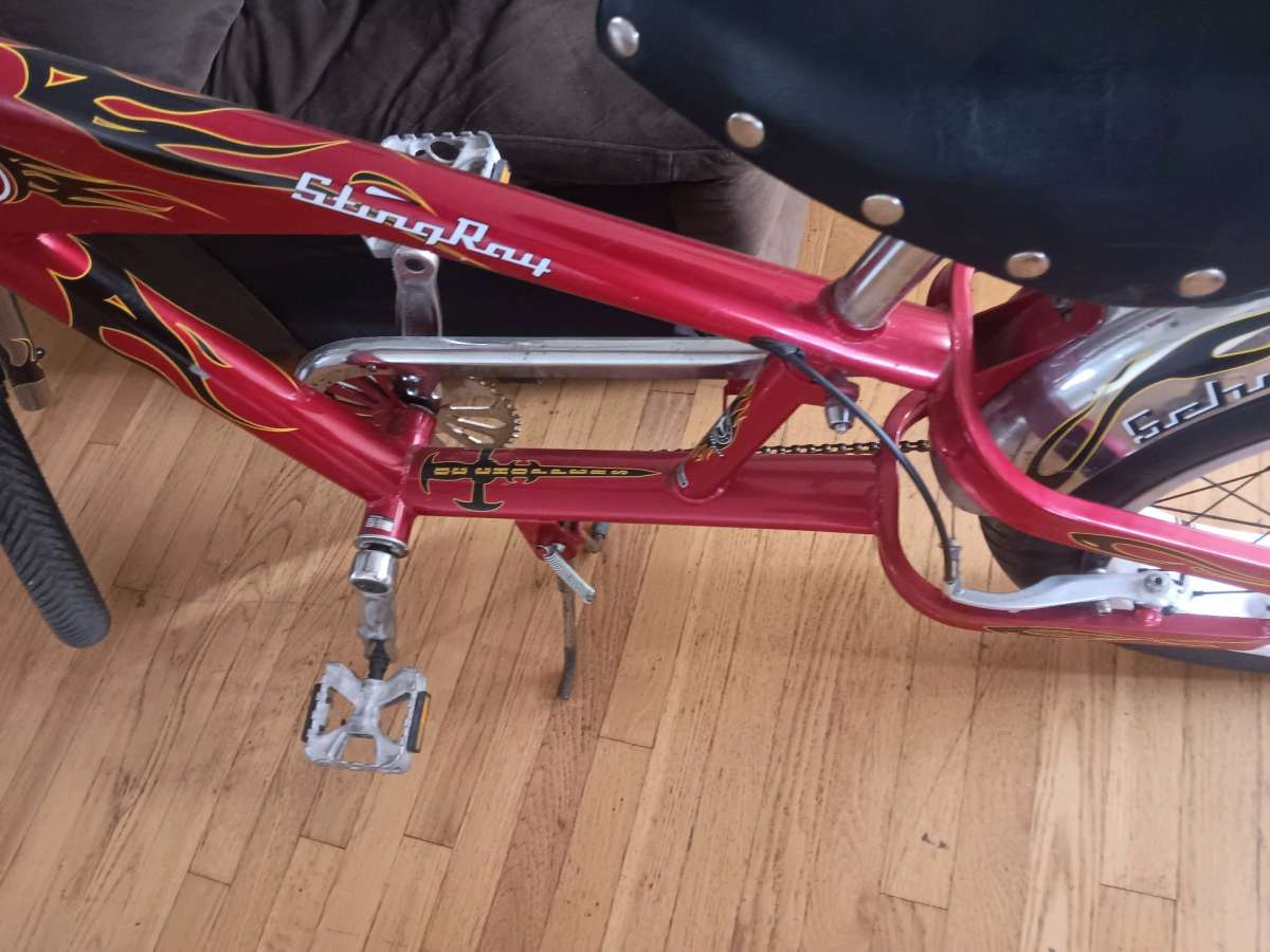 vendo una bicicleta  buenas i clsica color rojo llanta de mo