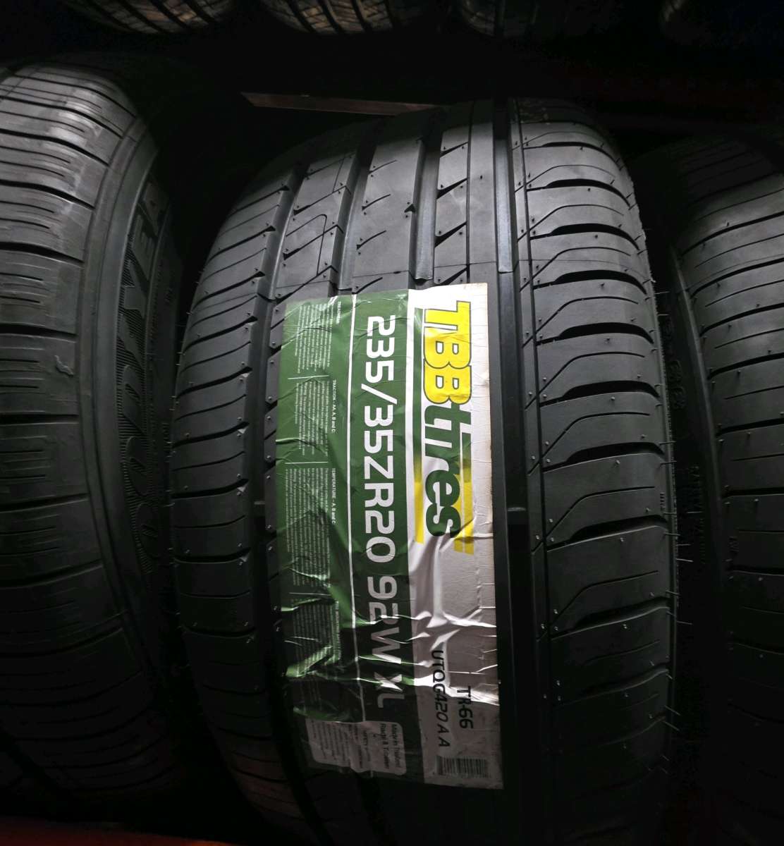 TBB Tires 23535ZR20  92W XL
