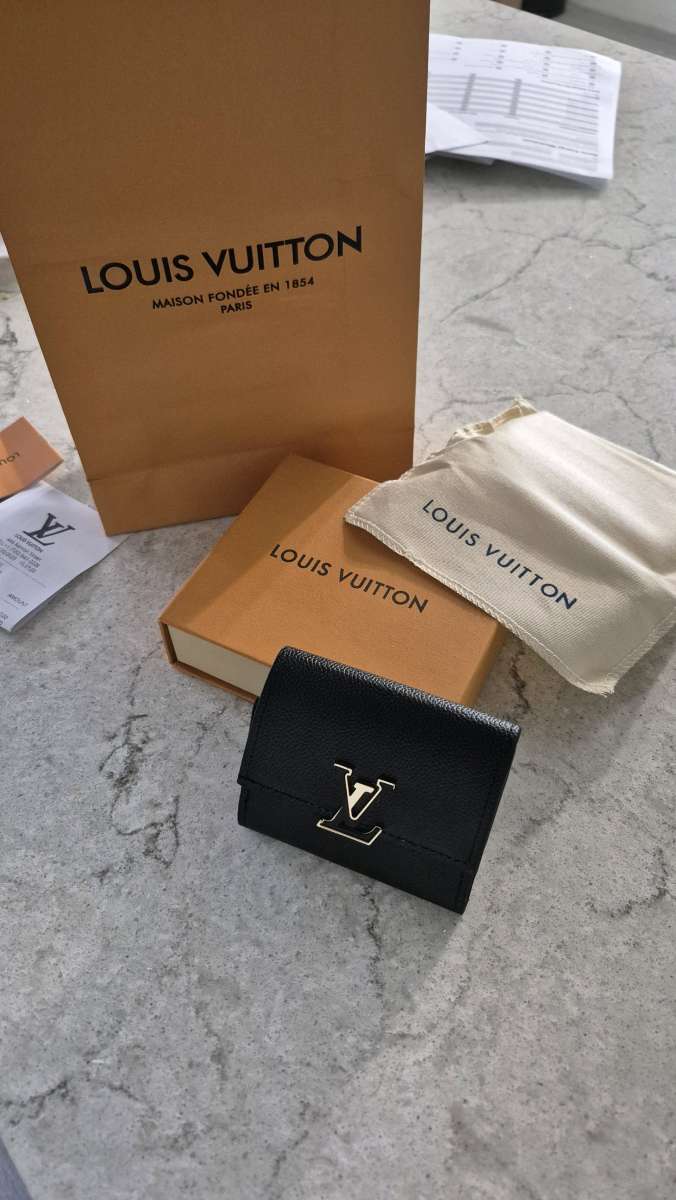 louis vuitton wallet
