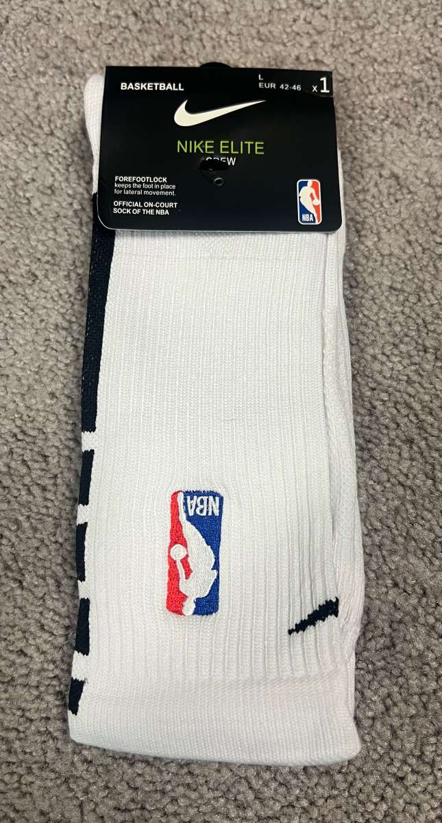 3 Nike Elite DriFit NBA Crew Socks Mens Large