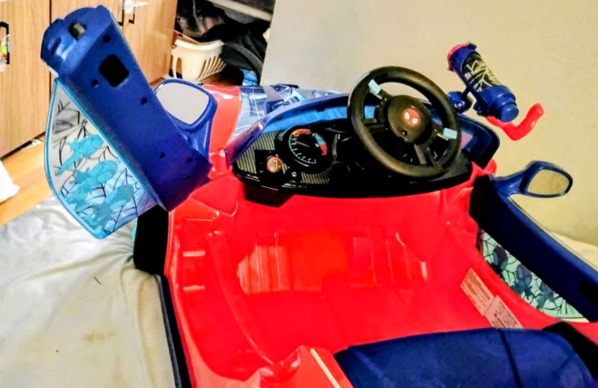 Spiderman 6v battery powered ride on