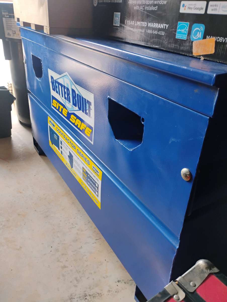 Job Tool box large safe container