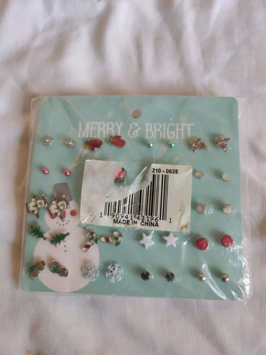Holiday earrings for pierced ears