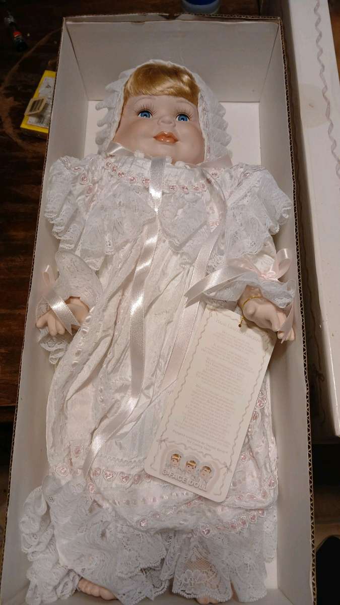 1 3 face porcelain doll